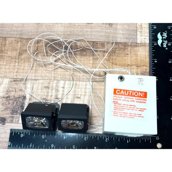 Department 56 Village Spotlight Set Of 2 With Bulbs - Picture 2 of 4